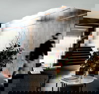 Flinders Hotel - Accommodation Sunshine Coast