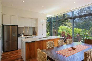 Kiah Beach House - Accommodation Sunshine Coast 1