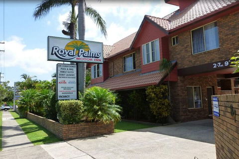 Royal Palms Motor Inn - Accommodation Sunshine Coast 1