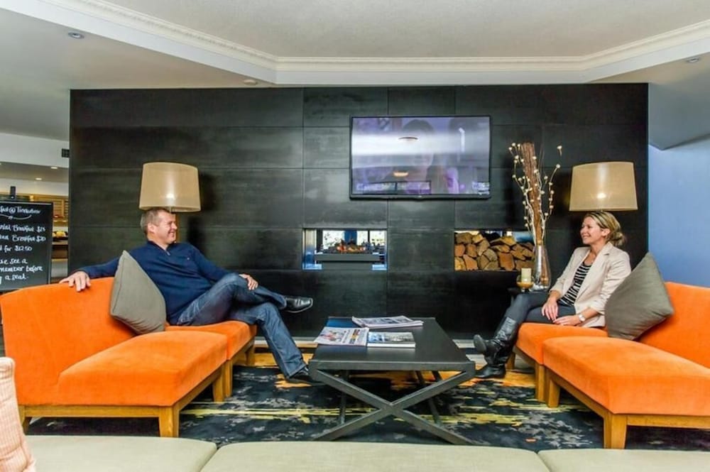 Conder ACT Accommodation Sunshine Coast