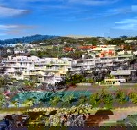 Noosa Hill Resort - Accommodation Sunshine Coast