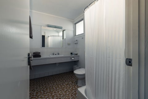 Barclay Motor Inn - Accommodation Sunshine Coast 5