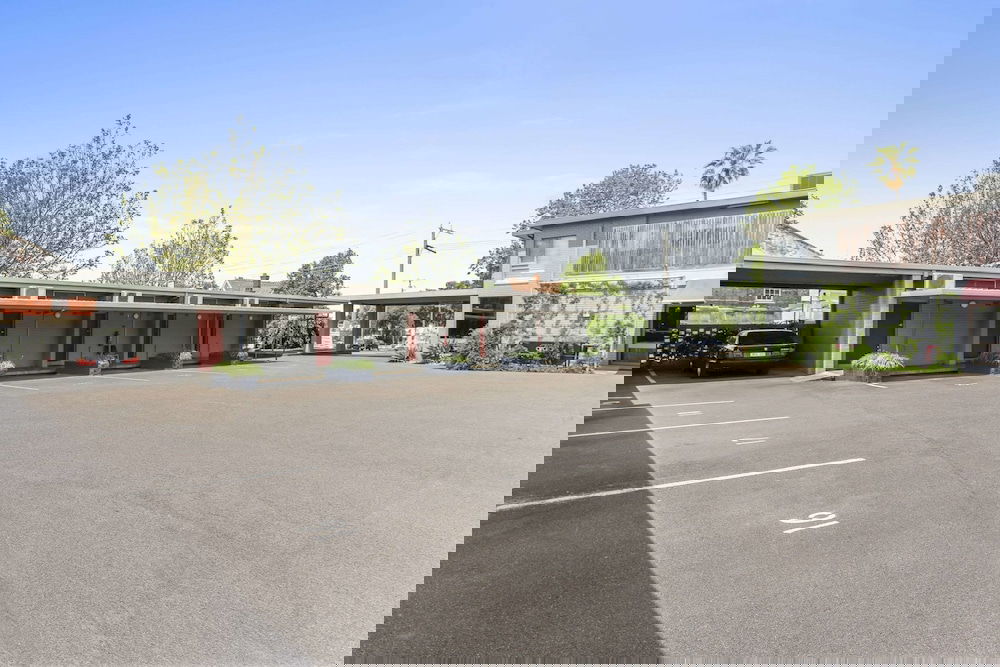 Coleraine VIC Accommodation Sunshine Coast