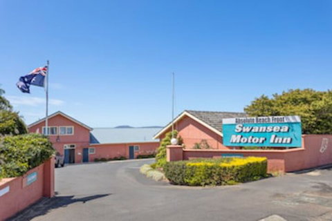 Swansea Motor Inn - Accommodation Sunshine Coast 0