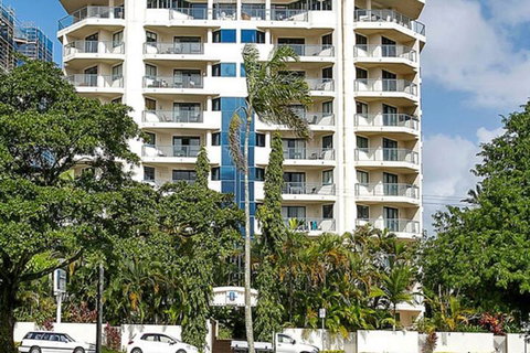 181 The Esplanade - Accommodation Sunshine Coast 1