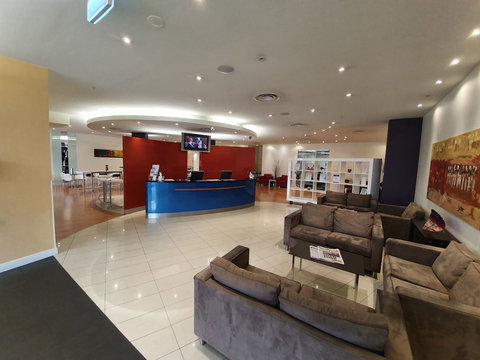 Ramada Encore Dandenong - Accommodation Sunshine Coast 3