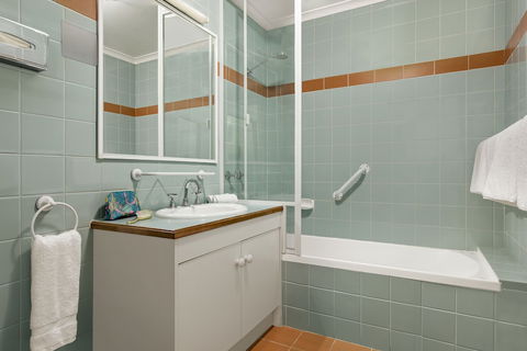 Quest Waterfront Serviced Apartments - Accommodation Sunshine Coast 6