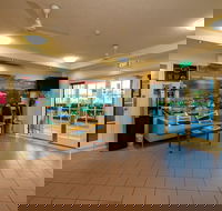 Cairns Queens Court - Accommodation Sunshine Coast