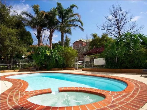 Comfort Apartments Royal Gardens - Accommodation Sunshine Coast 4