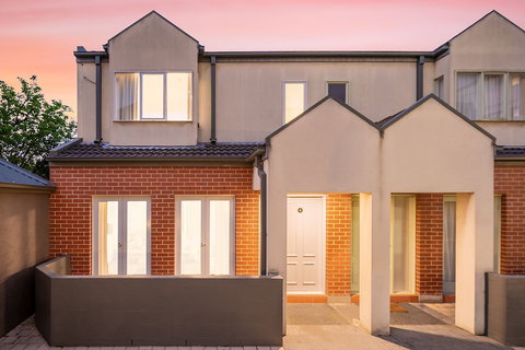 Aligned Corporate Residences Kew - Accommodation Sunshine Coast 2