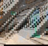 Quality Hotel Bentinck - Accommodation Sunshine Coast