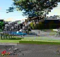 Mitchell on Main Motel  Apartments - Accommodation Sunshine Coast