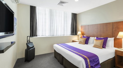 Park Regis Griffin Suites - Accommodation Sunshine Coast 4