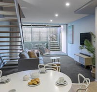 Oaks Nelson Bay Lure Suites - Accommodation Sunshine Coast