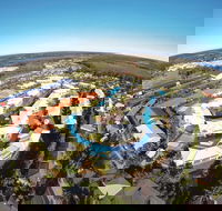 Oaks Port Stephens Pacific Blue Resort - Accommodation Sunshine Coast