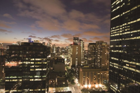 Oaks Melbourne On Lonsdale Suites - Accommodation Sunshine Coast 0