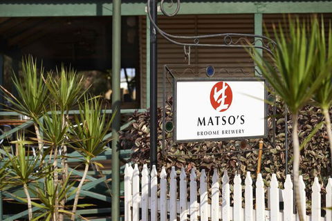 Moonlight Bay Suites - Accommodation Sunshine Coast 4