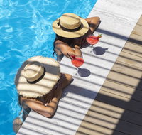 Coral Sea Marina Resort - Accommodation Sunshine Coast