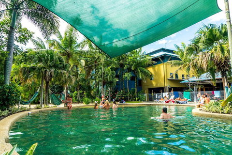 Summer House Backpackers Cairns - Accommodation Sunshine Coast 3