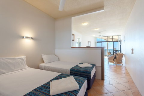 Amaroo At Trinity - Accommodation Sunshine Coast 6
