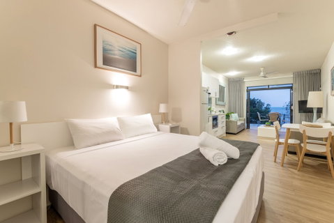 Amaroo At Trinity - Accommodation Sunshine Coast 4