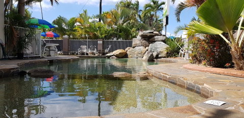 Reef Palms Motel - Accommodation Sunshine Coast 2