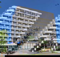 Acacia Court Hotel - Accommodation Sunshine Coast