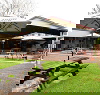 Royal Hotel Singleton - Accommodation Sunshine Coast