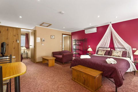 North East Rest Awhile Bed & Breakfast - Accommodation Sunshine Coast 2
