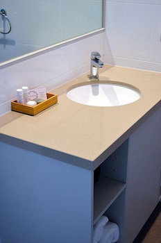 Mansfield Apartments - Accommodation Sunshine Coast 0