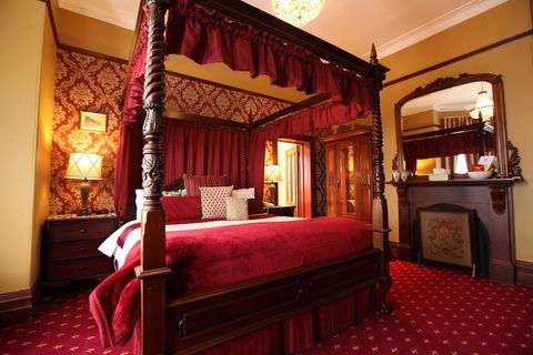 The Grand On Macfie - Accommodation Sunshine Coast 6