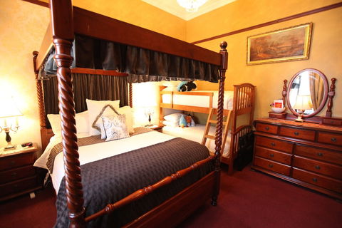 The Grand On Macfie - Accommodation Sunshine Coast 4