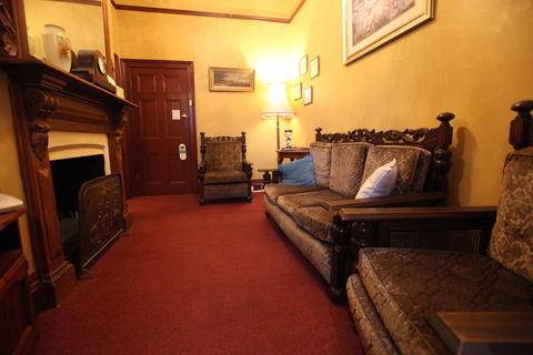 The Grand On Macfie - Accommodation Sunshine Coast 5