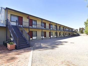 Wentworth Central Motor Inn - Accommodation Sunshine Coast 0