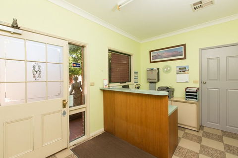 Wentworth Central Motor Inn - Accommodation Sunshine Coast 4