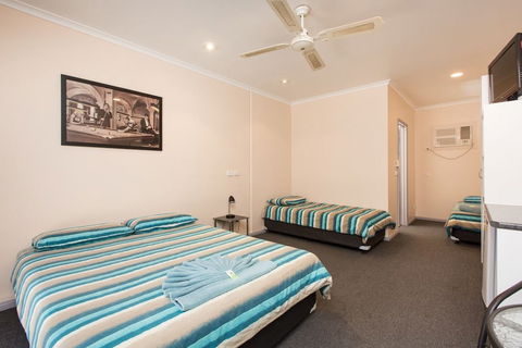 Wentworth Central Motor Inn - Accommodation Sunshine Coast 5
