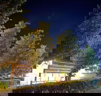 Country Gardens Motel - Accommodation Sunshine Coast