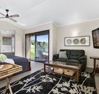 Top of The Hill - Accommodation Sunshine Coast