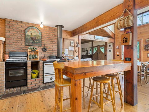 Walshan House - Accommodation Sunshine Coast 1