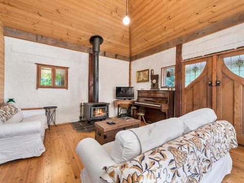 Walshan House - Accommodation Sunshine Coast 5