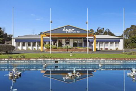 Byer Fountain Motor Inn, Holbrook - Accommodation Sunshine Coast 0
