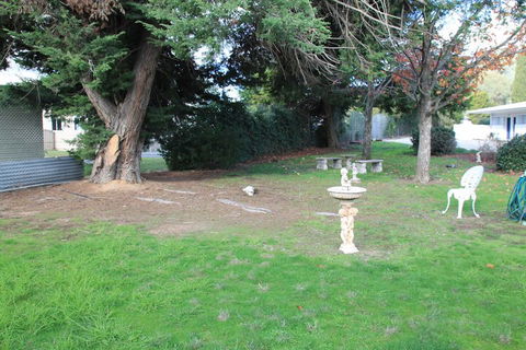 Byer Fountain Motor Inn, Holbrook - Accommodation Sunshine Coast 2