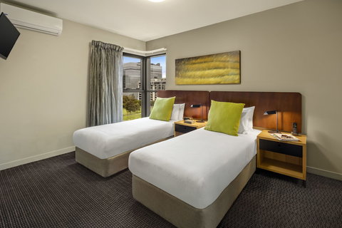 Quest Docklands - Accommodation Sunshine Coast 3
