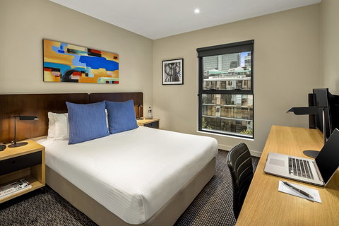 Quest Docklands - Accommodation Sunshine Coast 5