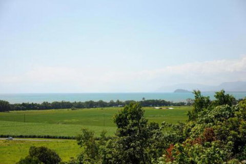 Seaview - Accommodation Sunshine Coast 0