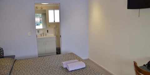 Warwick Motor Inn - Accommodation Sunshine Coast 5