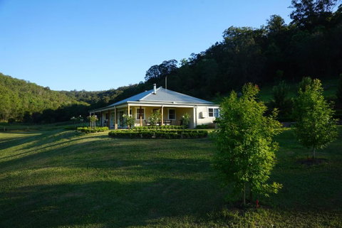 Gypsy Willows - Accommodation Sunshine Coast 3