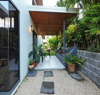 Hilltop Views - Accommodation Sunshine Coast