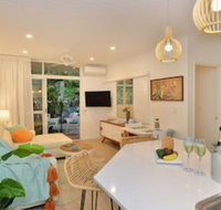 Retro Port Douglas - Accommodation Sunshine Coast