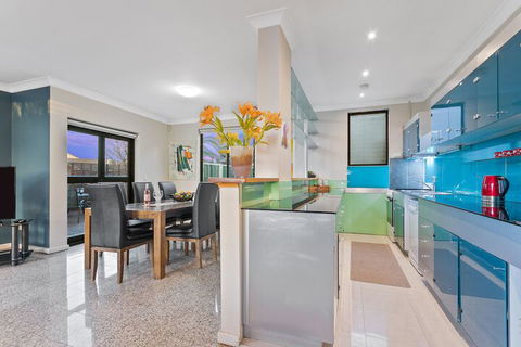 Villa De Marseilles Melbourne - Accommodation Sunshine Coast 4